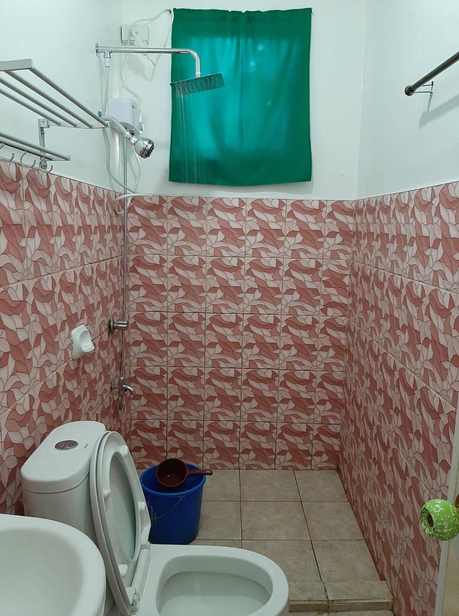 Full Moon Hostel Корон Экстерьер фото